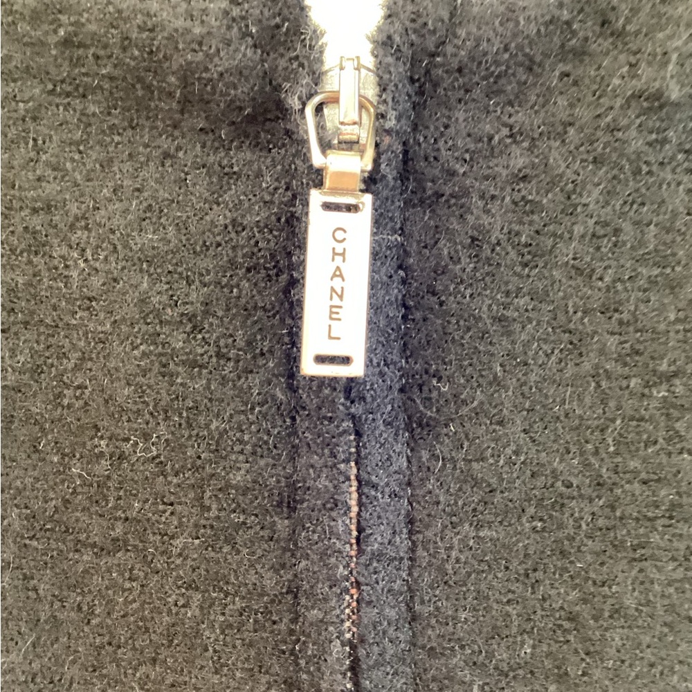 Chanel Sz 38 Black and Creme Sleeveless Wool Gown Dress - Picture 4 of 5